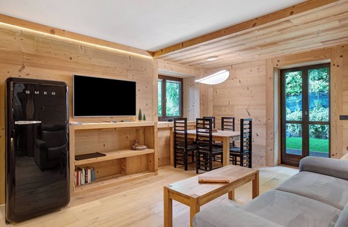 Saint-Oyen Apartment | Apartment 'Superior' with Shared Terrace, Private Garden and Wi-Fi