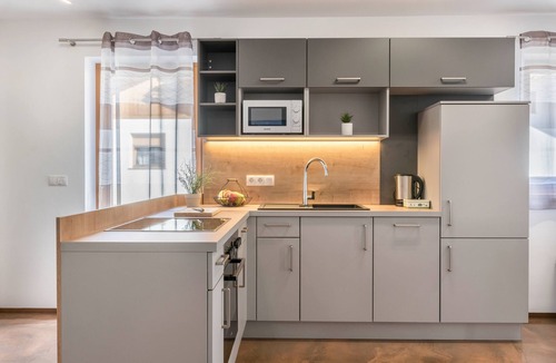 Sarntal Apartment | Apartment "Trojer 2" with Mountain View, Whirlpool & Wi-Fi