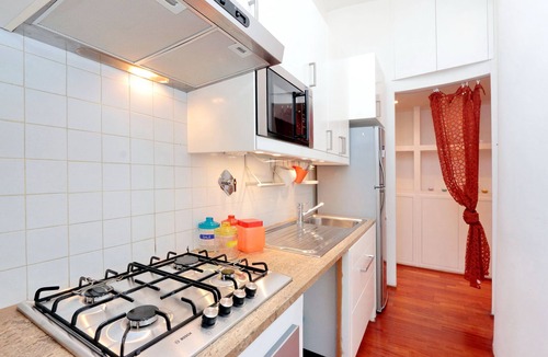 Esquilino Apartment | Apartment with balcony in the center of Rome near Termini Station