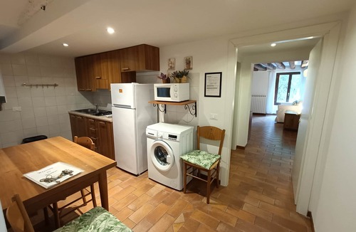 Castello Apartment | Apartment with garden