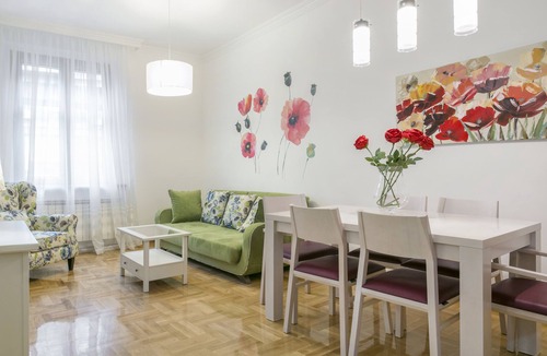 Kosancicev Venac Apartment | Apartments Center