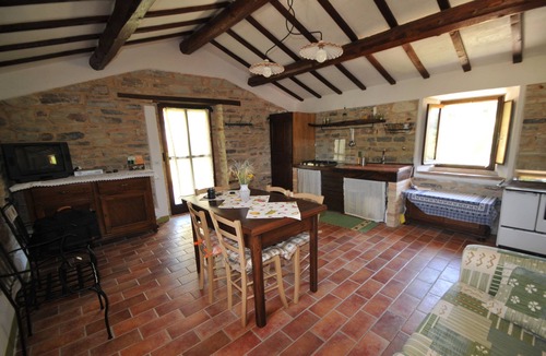 Arcevia Bed & Breakfast | App. IL NIDO - B & B Bosimano, intimate and romantic, completely independent