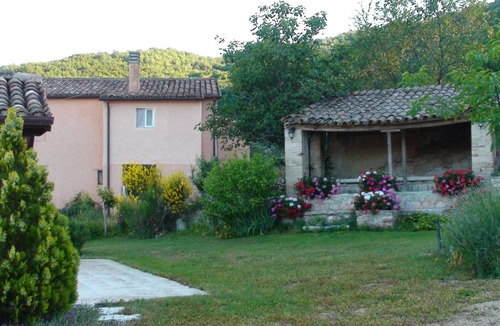 Avacelli Apartment | App. LA TANA B&B Bosimano-Grotte di Frasassi max. 8 people