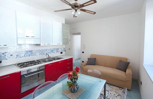 Vietri sul Mare Apartment | Appartamento a Vietri sul mare ID 3058