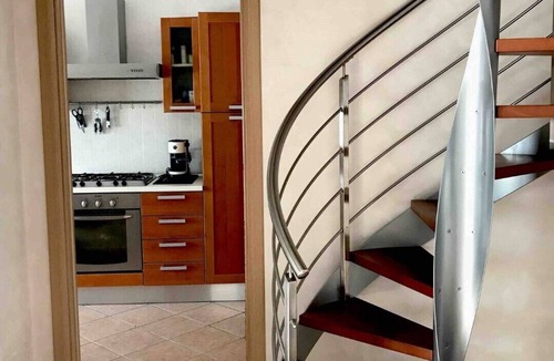 Civitavecchia Apartment | Appartamento Aurora a due passi dal porto/stazione ferroviaria
