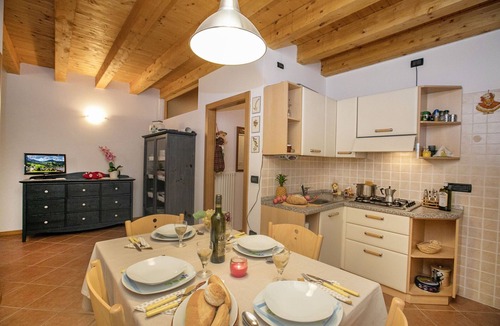 Riva del Garda Apartment | Appartamento Centro Storico Riva, Riva del Garda, Italy