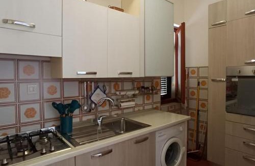 Giglio Porto Apartment | Appartamento con parcheggio privato a Giglio Porto