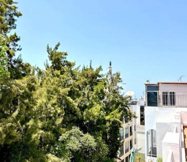 Quartier Administratif Apartment | Appartement du parc