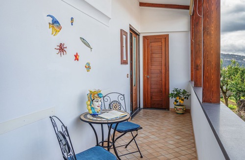 Vico Equense Apartment | Aquamarine Apartment