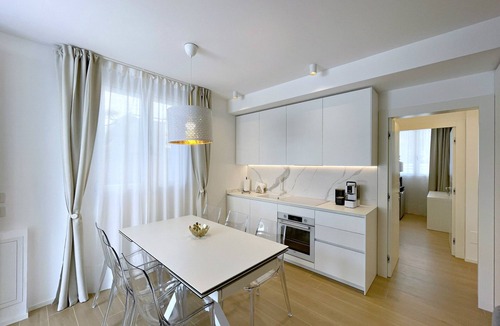 Alba Apartment | Arcioun Suite Apartment Via Bellaria
