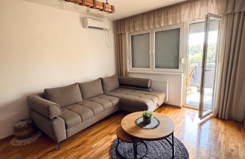 Becej Apartment | Aurora
