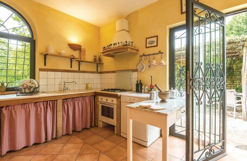 Vitorchiano House | Awesome home in vitorchiano vt