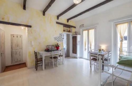 Rimini Historic Center Apartment | B&B Antiche Porte