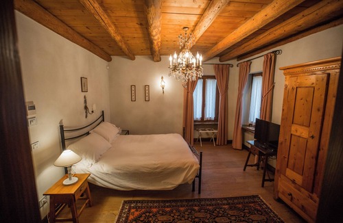 Ponti sul Mincio Bed & Breakfast | B&B Casale la Meridiana