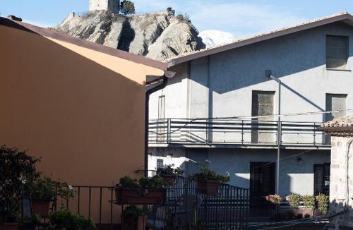 Roccascalegna Bed & Breakfast | B&B" del Castello"