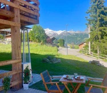 Antagnod Bed & Breakfast | B&B Eco Chalet Merlet