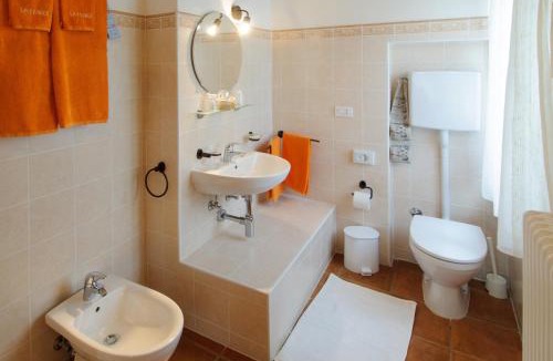 Mondaino Bed & Breakfast | B&B La Fenice
