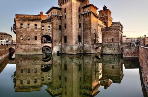 Santa Maria Maddalena Boat Rental | B&B on The river
