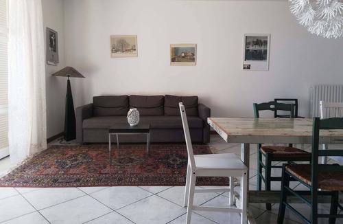 Cupra Marittima Apartment | Beachfront apartment, terrace, wifi, garage.