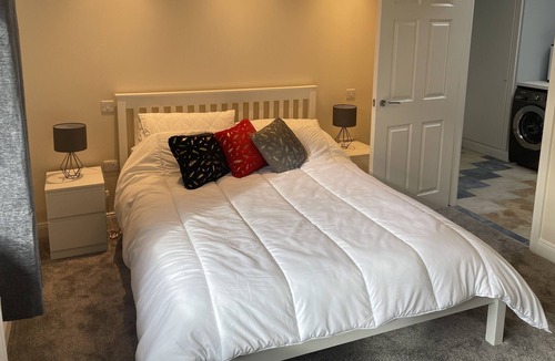 Downpatrick House | Beautiful 3-Bed House in Sunny Killough Down