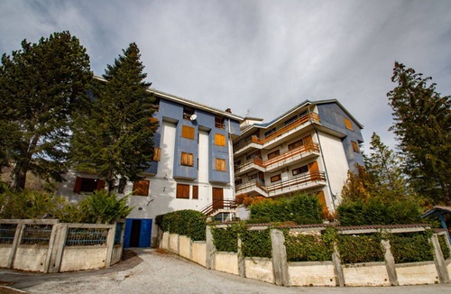 Rivisondoli Apartment | Beautiful apartment for 4 guests with balcony and pets allowed