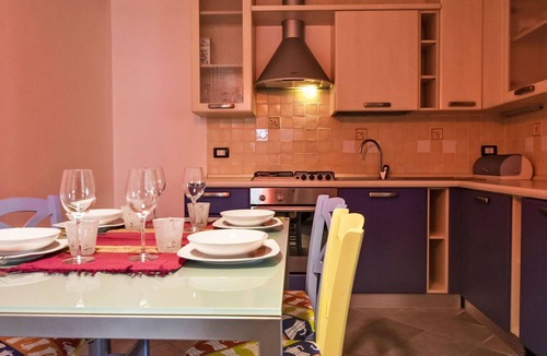 Morbegno Apartment | Beautiful apartment for 4 people with A/C, WIFI, TV and terrace