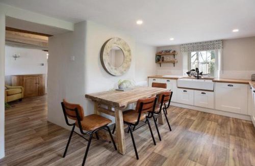 St Mellion House | Beautiful character thatched cottage in St Mellion