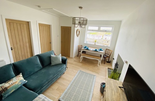 Portnahaven House | Beautiful Cottage by the Bay, Isle of Islay