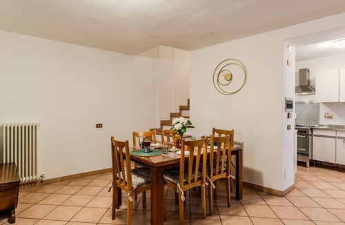 Claino Con Osteno House | Beautiful private villa for 5 guests with WIFI, balcony and pets allowed