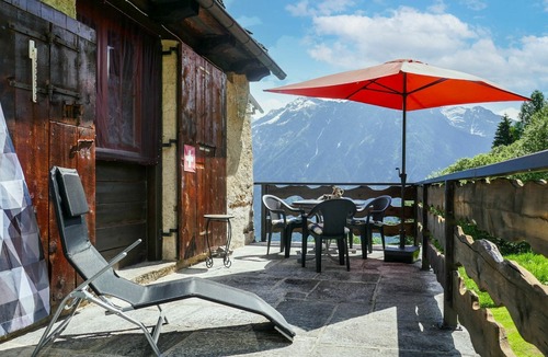 Acquarossa House | Beautiful private villa for 2 guests with TV, terrace and panoramic view