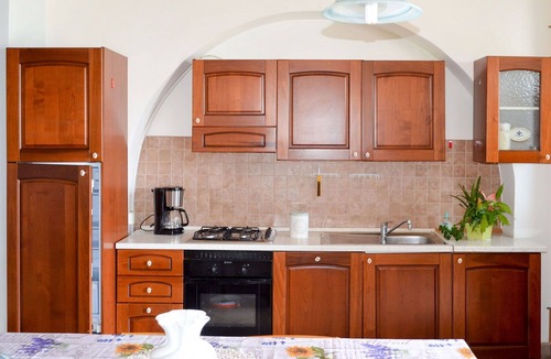 Picciano House | Beautiful private villa for 4 people with WIFI, TV, terrace and pets allowed