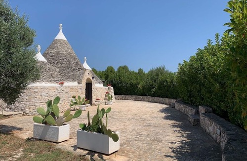 Ostuni Cottage | Beautifully restored late 18th Century Trullo, close to Cisternino and Ostuni