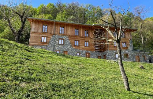 Civenna Apartment | Bellagio - Baita treeb Tramontana