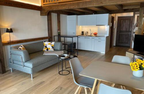 Orselina Apartment | Belvedere by Fewotessin