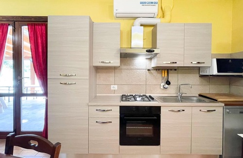 Urbania House | Belvilla by OYO Bach