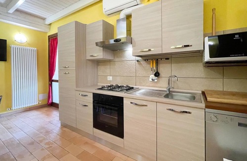 Urbania House | Belvilla by OYO Bach