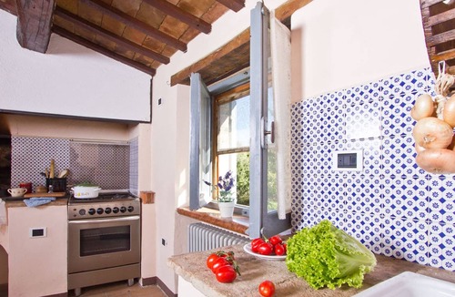 Acqualagna House | Belvilla by OYO Del Frontino