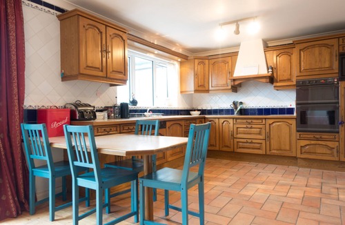 Castlereagh House | Best View in Belfast! Spacious four bedroom family home