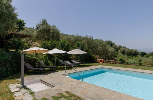 Giugnano Apartment | Bioagriturismo Benessere LA COLLINA - LA CHIESA - You love something special