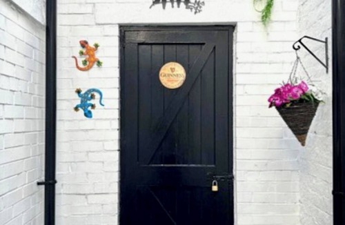 Belfast House | Bloom19 - 5mins from City Centre