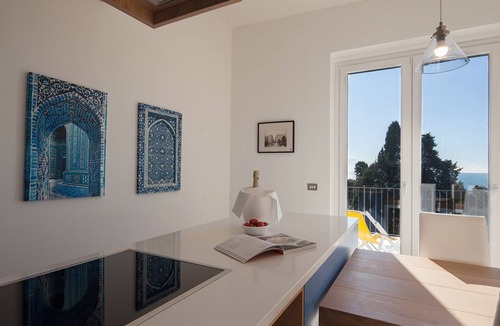 Tellaro Apartment | BlueLine - Apartment with large terrace, a few steps from the sea