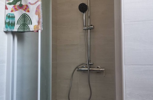 Passirana Apartment | Bnbook Passirana Studio with fast wifi