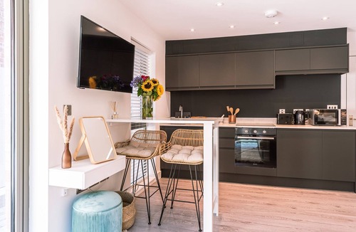 Bootham Apartment | Bootham Row Hideaway - a couples retreat that sleeps 2 guests in 1 studio