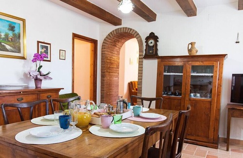 Serra Sant'Abbondio Villa | Borgo Antico Home Serra Sant'Abbondio Monte Catria by Yohome