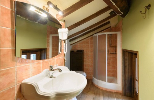 Raggiolo Apartment | Borgo dei Corsi - VERGAIO 5 Apartment