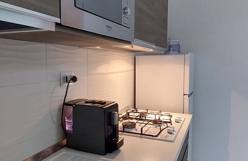 Peschici House | Brand new three-room apartment with veranda, pool and climate
