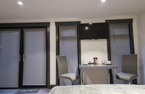 Belfast Apartment | Breda Lodge Cosy Studio Space