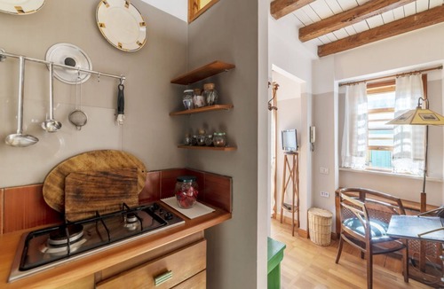Repubblica Apartment | Bright 40 sqm studio flat, which can accommodate up to 2 people, located on the sixth floor of a period building with lift (you still have to go up some stairs). The property located in the Traffic Restricted Area ZTL, is located in the heart of the hist