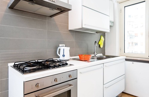 Casal Bertone Apartment | Bright apartment near the Center and University