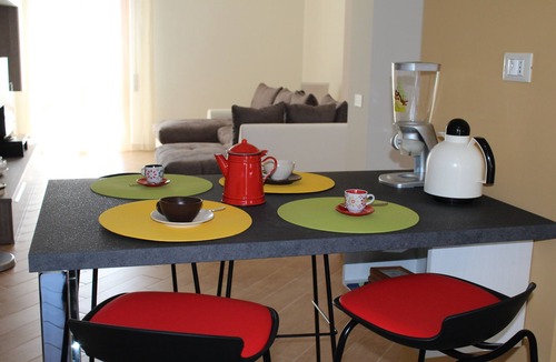 Province of Cagliari Apartment | Bright, spacious and comfortable 4th and top floor apartment, Poetto area